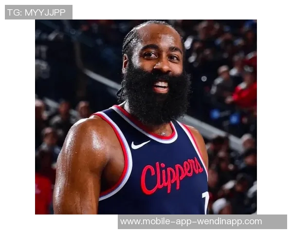 哈登成为NBA历史首位持有两个球队单场得分纪录的球员 哈登成为NBA历史首位持有两个球队单场得分纪录的球员